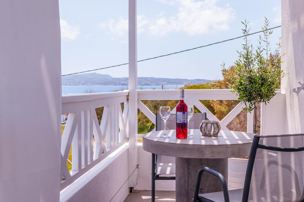 Milos Bay Suites Adamantas  Bilik gambar