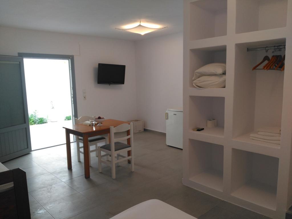Milos Bay Suites Adamantas  Luaran gambar