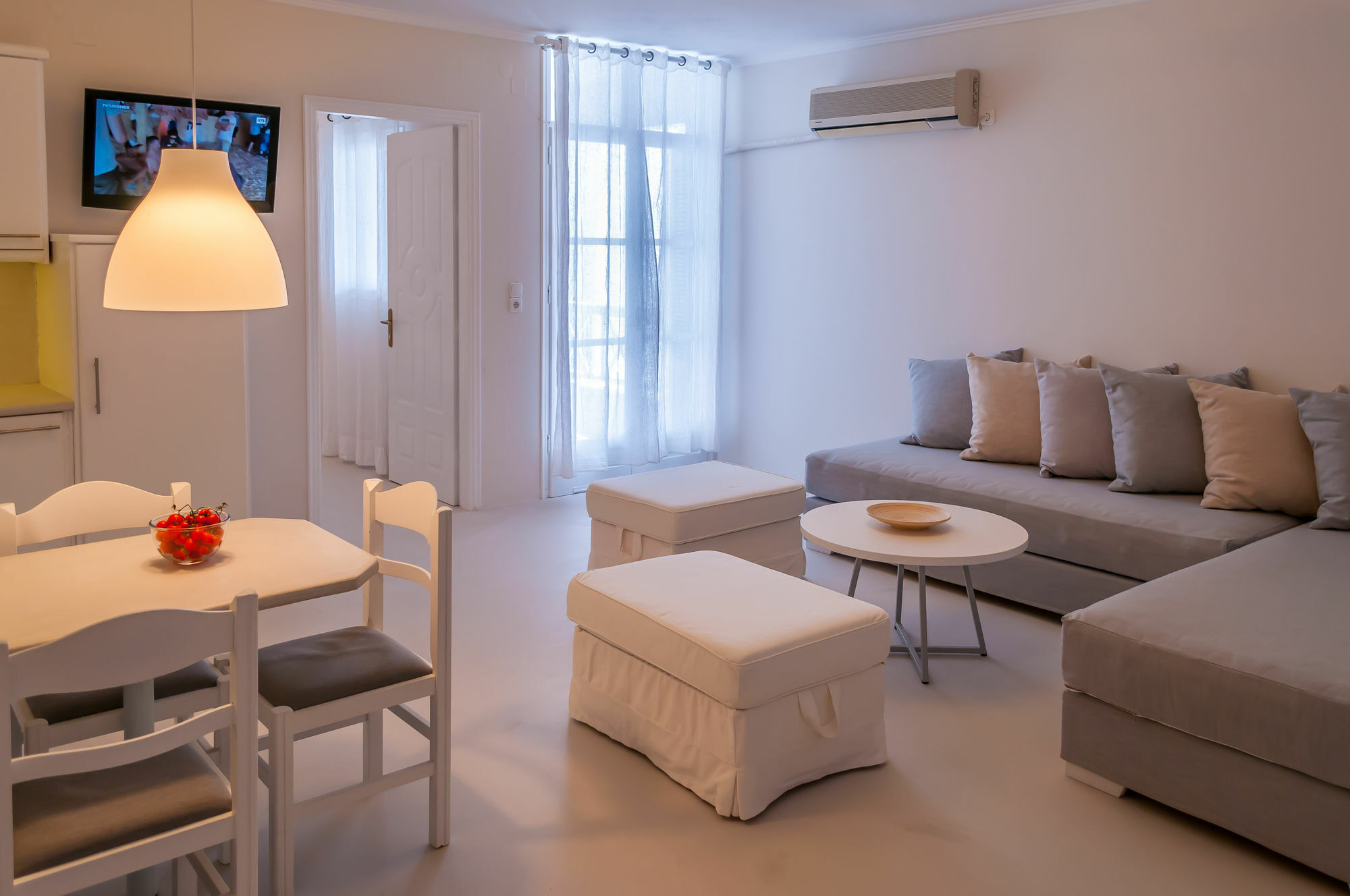 Milos Bay Suites Adamantas  Luaran gambar