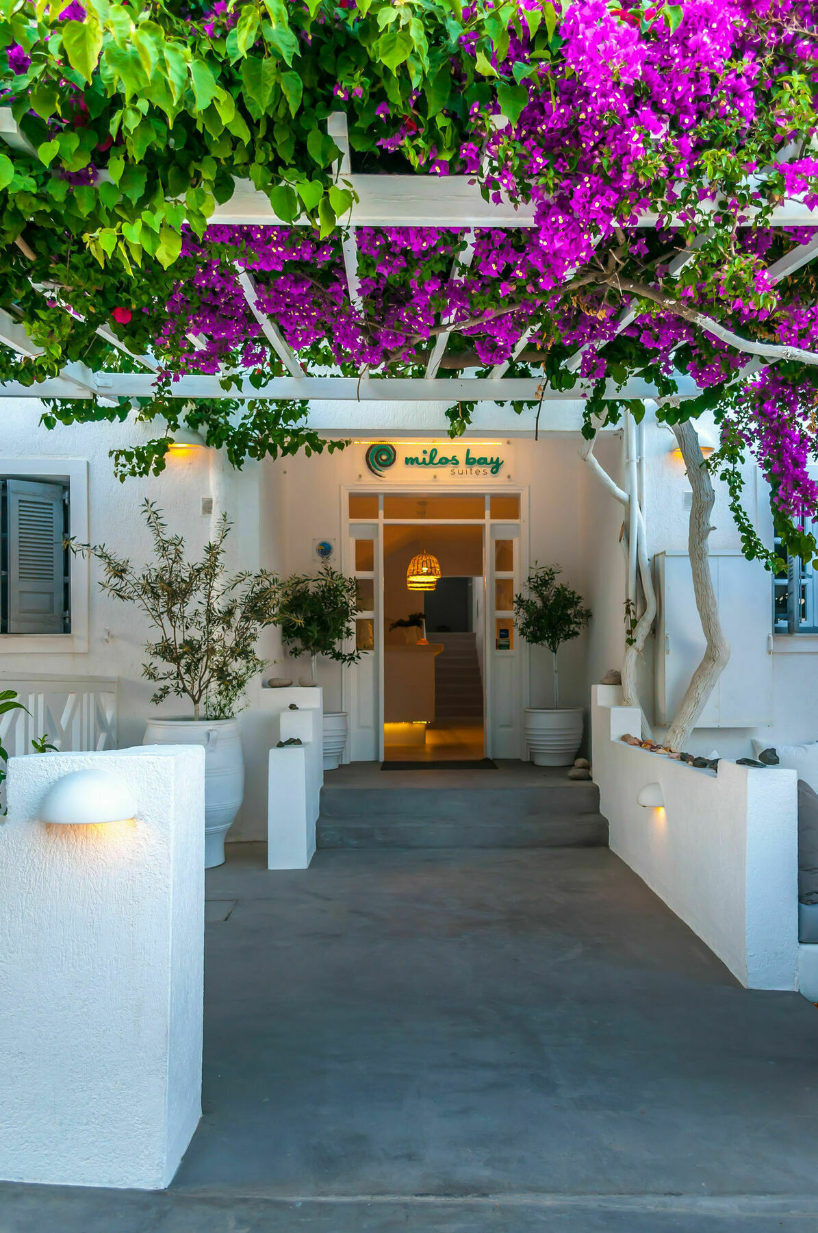 Milos Bay Suites Adamantas  Luaran gambar