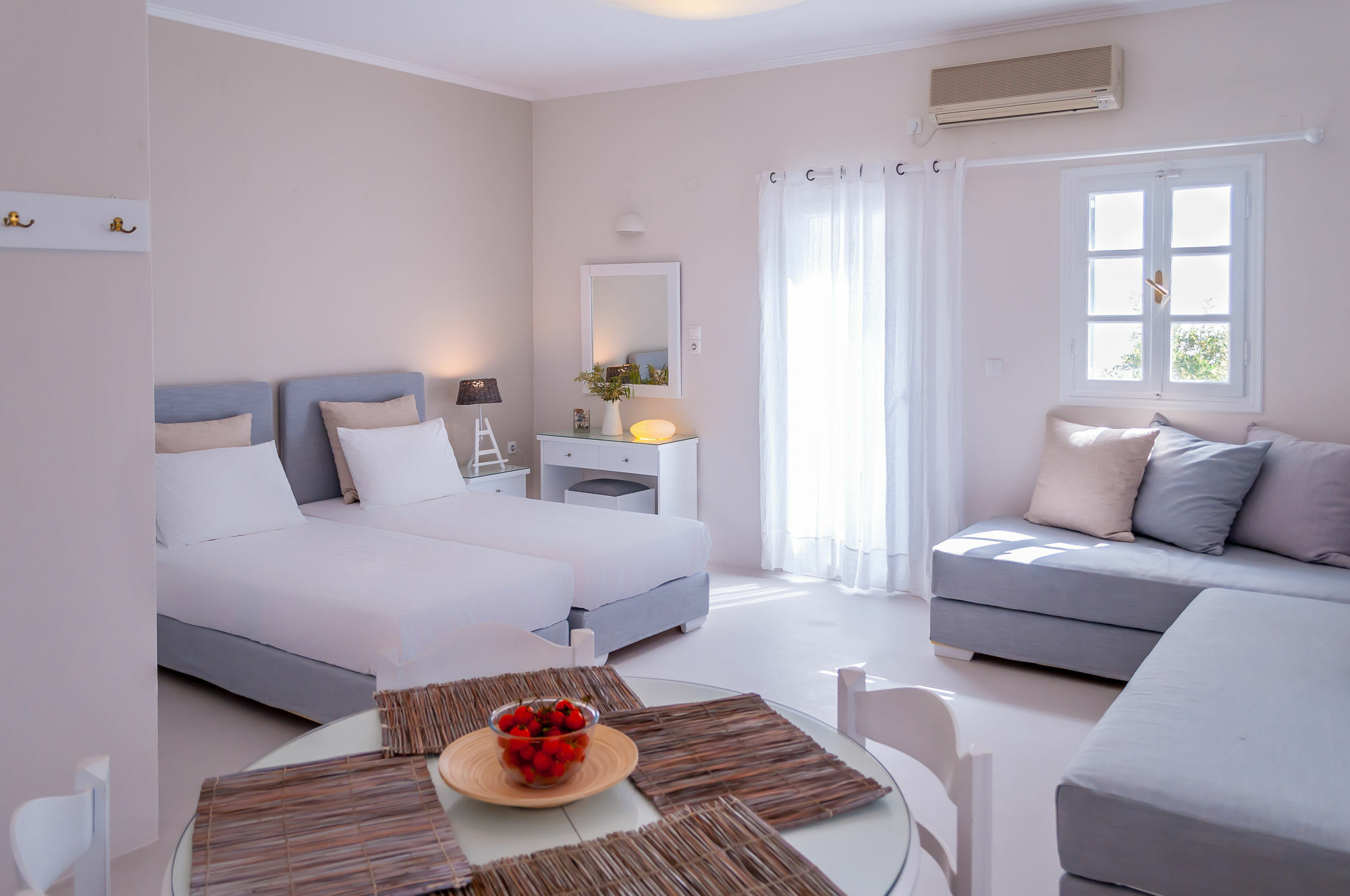 Milos Bay Suites Adamantas  Luaran gambar